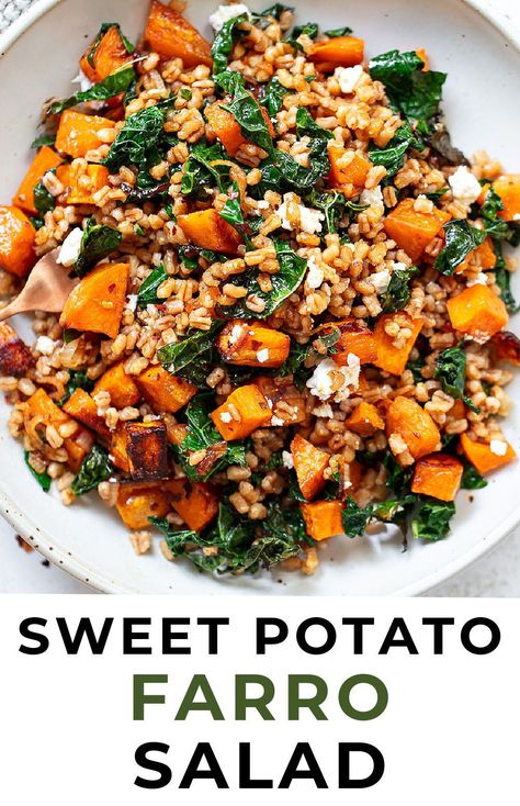 Farro Salad Recipes, Farro Recipes, Potatoes Crispy, Crispy Kale, Sweet Potato Salad, Keto Salad, Sweet Potato Kale, Kale Leaves, Farro Salad