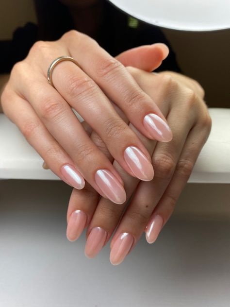 Nails Pale Pink, Nails Funky, Blush Pink Nails, Faded Nails, Pale Pink Nails, Overlay Nails, Pink Chrome Nails, Nails Classy, Milky Nails