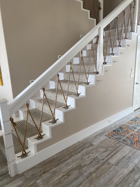 Coastal Style Staircase, Nautical Stair Railing, Rope Railings For Stairs, Rope Staircase, Rope Banister, Rope Stairs, Coastal Staircase, Adele House, Railings For Steps