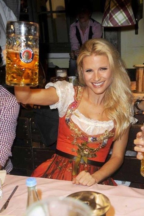 I want this for my Germany trip! (The dress, not the woman!) Octoberfest Girls, German Beer Girl, Beer Maiden, Octoberfest Beer, German Beer Festival, Beer Maid, Beer Wench, Oktoberfest Germany, Oktoberfest Woman