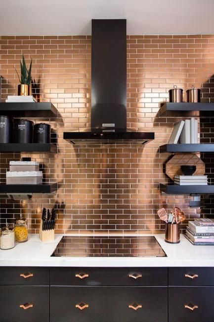 Modern Kitchen Tiles, Backsplash Ideas, Wall and Floor Decorating with A Stylish Twist Copper Kitchen Backsplash, White Tile Floor, White Subway Tiles, Black And White Tiles, Gorgeous Kitchens, Diy Kitchen Cabinets, Copper Kitchen, Kitchen Pictures, Kitchen Tiles Backsplash