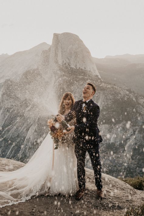 Henry Tieu, Wtoo Wedding Dress, Romantic Elopement, Yosemite Elopement, Yosemite Wedding, Intimate Ceremony, National Park Wedding, Elopement Ceremony, California Elopement