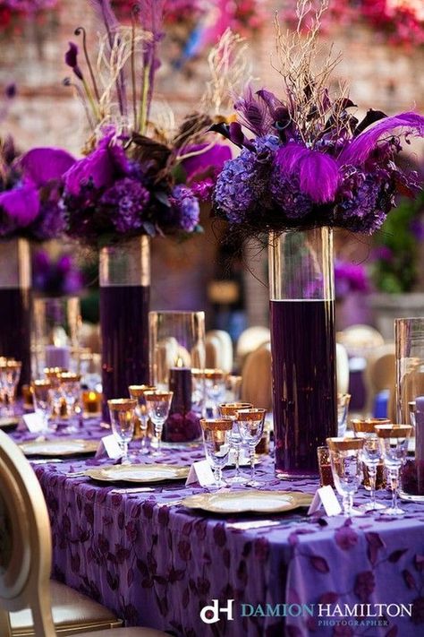 Purple fall wedding centerpiece / http://www.himisspuff.com/purple-wedding-ideas/4/ Purple Reception, Tafel Decor, Deco Floral, Floral Centerpieces, Purple Wedding, Reception Decorations, Decoration Table, Place Settings, The Table