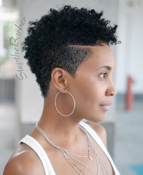 Short Natural Haircuts, Short Black Hair, Twa Hairstyles, Tapered Natural Hair, Natural Hair Cuts, Natural Hair Short Cuts, Tapered Haircut, Latest Short Haircuts, American Hairstyles