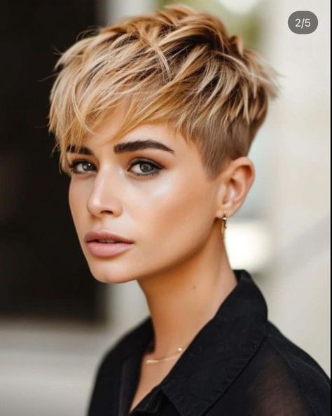 Tinkerbell Pixie Haircut, Different Ways To Style Pixie Haircut, Modern Pixie Haircut, Apricot Hair, Pixie Haircut Ideas, Longer Pixie Haircut, Choppy Haircuts, Tutorial Ideas, Hair Pixie