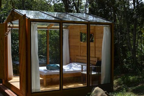 House Decor Ideas, Glass Cabin, Tiny House Talk, Forest Cabin, Rest House, Tiny Space, Tiny House Decor, Backyard Fire, Tiny Houses For Sale