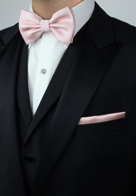 Wedding Kids Outfit, Blush Wedding Colors, Quinceanera Pink, Groomsmen Accessories, Wedding Tux, Wedding Bow Tie, Bridesmaid Dress Collection, Tie Matching, Pink Bow Tie