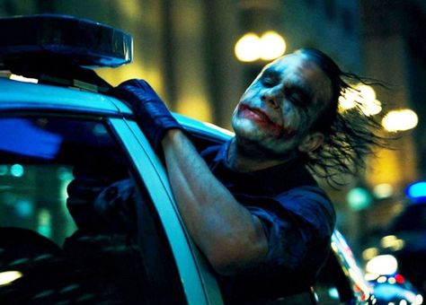 Heath Ledger as THE JOKER in The Dark Knight, 2008. The Dark Knight 2008, Dark Knight Wallpaper, Top 10 Films, Movie Color Palette, Joker Heath, Good Movies On Netflix, The Dark Knight Trilogy, Heath Ledger Joker, Perfect Circle