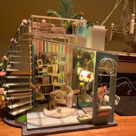 Robotime Miniature, Diy Mini House, Doll Furniture Diy, Diy Doll Miniatures, Mini Doll House, Doll House Crafts, Miniature Rooms, Mini Craft, Miniature Diy