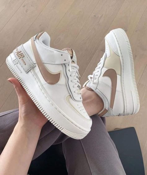 Nike Shadow, Nike Rosa, Cheap Air Force 1, Tenis Air Force, Air Force One Shoes, Air Force 1 Shoes, Nike Air Force 1 Shadow, Nike Shoes Air Force, Air Force 1 Shadow