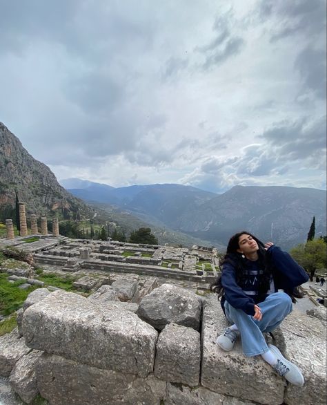 Greece Photo Ideas, Greece Aesthetics, Delphi Greece, Greece Vacation, Photo Ideas, Greece, Natural Landmarks, Travel, Greece Holiday