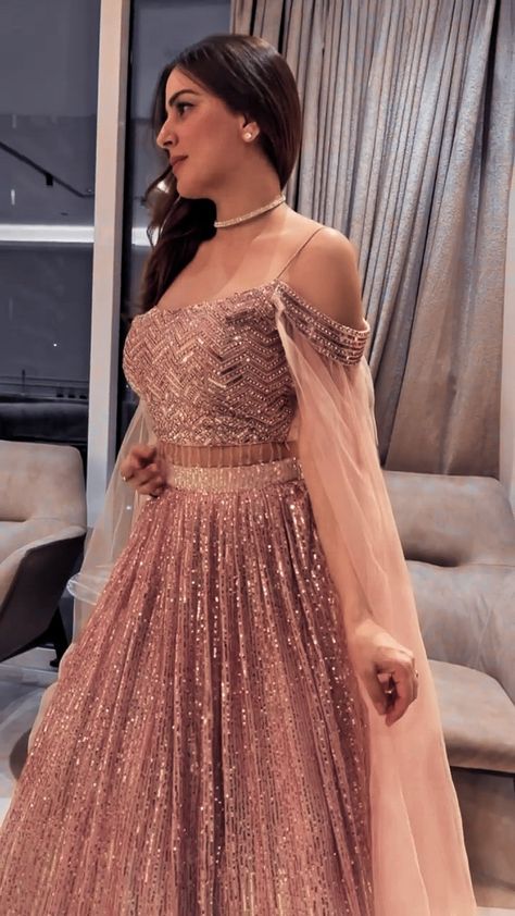 Actress In Lehenga, Shradha Arya, Mouni Roy Dresses, Wedding Fits, Shraddha Arya, Wedding Hair Trends, Western Gown, Gown Party Wear, Indian Outfits Lehenga