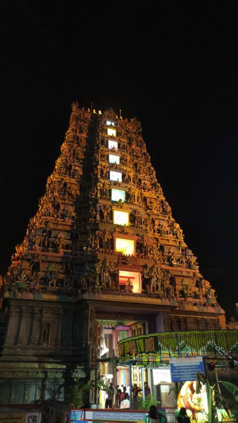 Temples , South Indian temples, Indian architecture , aesthetics , Hinduism South Indian Wallpaper, South Indian Aesthetic Wallpaper, South Indian Temple Aesthetic, South India Aesthetics, Hindu Temple Aesthetic, Indian Asthetics Wallpaper, Indian Temple Aesthetic, South Indian Temple Architecture, Hindu Aesthetics