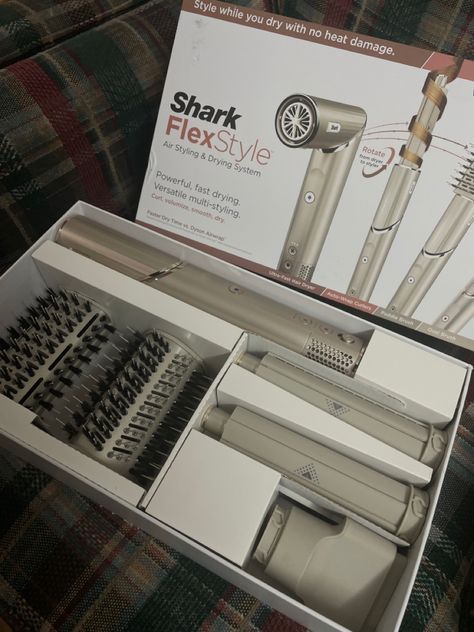 Shark flex style
Hairstyling tools Shark Flexstyle, Dream Dates, 17th Birthday Gifts, Hair Blow Dryer, Oval Brush, Paddle Brush, Clip Hairstyles, Hair Dryers, Heat Damage