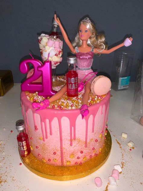 20th Birthday Cake Barbie, Barbie Cake 30th, Pink Birthday Cake Barbie, Pink Barbie 21st Birthday, Barbie Birthday Party 21, 21st Bday Barbie Cake, 21st Birthday Ideas Barbie, 21 Barbie Cake, Barbie Birthday Party For Adults