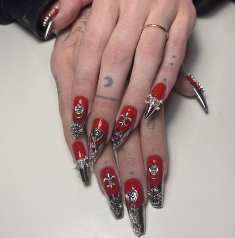 Goth Nail Ideas, Crazy Nail Art, Makeup Nails Art, Goth Nails, Crazy Nails, Jelly Nails, Nail Jewelry, Nail Charms, Funky Nails