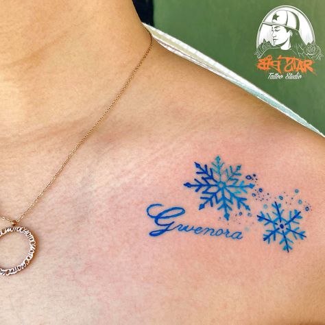 Snowflake Face Tattoo, Winter Tattoos For Women, Snow Flake Tattoo Woman, Winter Tattoo, Snow Tattoo, Snow Flake Tattoo, Work Tattoo, Small Tattoos With Meaning, Beautiful Snow