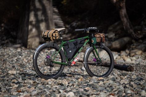 Morgan’s Kona Unit Basketpacker: The Bike I Almost Sold – Morgan Taylor | The Radavist | A group of individuals who share a love of cycling and the outdoors. Kona Unit, Trip Style, Urban Bicycle, Cycling Trips, Morgan Taylor, Winter Project, Frame Bag, Basket Bag, Bike Trails