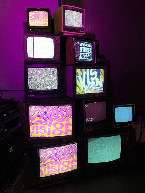 80s Video Store, 80s Electronic Aesthetic, Pixel Installation, Cyberpunk Installation, Immersive Video Installation, Tv Props, Prop House, Neon Box, My Playlist