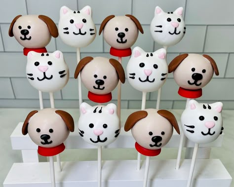 🐾 Pet Pops! 💝 #animalcakepops #kupcakekitchen #wantcake #dogcakepops #catcakepops #designercakepops #cakepops #cakepop #cakepopart #cakepopmaker #cakepopcuties #cakepopcrazy #cakepoplife #cakepoplove #cakepoplovers #cakepopartist #customcakepops #customizedcakepops #cakepopsallday #customtreats #santaclarita #santaclaritavalley Kitty Cat Cake Pops, Dog Themed Cake Pops, Dog Birthday Theme, Dog Cake Pops, Dogs Cake, Animal Cake Pops, Fancy Treats, Cake Pops Ideas, Custom Cake Pops