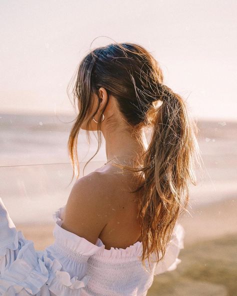 Hairstyles to Rock When It’s Hot AF Out #theeverygirl Long Hair Hot Weather, Hair Styles For Long Hair, Ouai Hair, Styles For Long Hair, Slicked Back Ponytail, Easy Hairstyles Quick, Heatless Hairstyles, The Everygirl, Beachy Waves