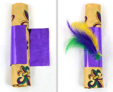 Party Ideas by Mardi Gras Outlet: Mardi Gras Table Decorations-3 Simple Napkin Ring Ideas Mardi Gras Tablescape, Mardi Gras Dance, Napkin Ring Ideas, Mardi Gras Diy, Mardi Gras Party Decorations, Mardi Gras Centerpieces, Napkin Rings Diy, Mardi Gra, Rings Diy