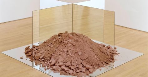 Nonsite (Essen Soil and Mirrors) Robert Smithson, 1969 Rubbish Art, Post Minimalism, Dia Beacon, Robert Smithson, Art Presentation, Art Timeline, Bio Art, San Francisco Museums, Contemporary Sculpture