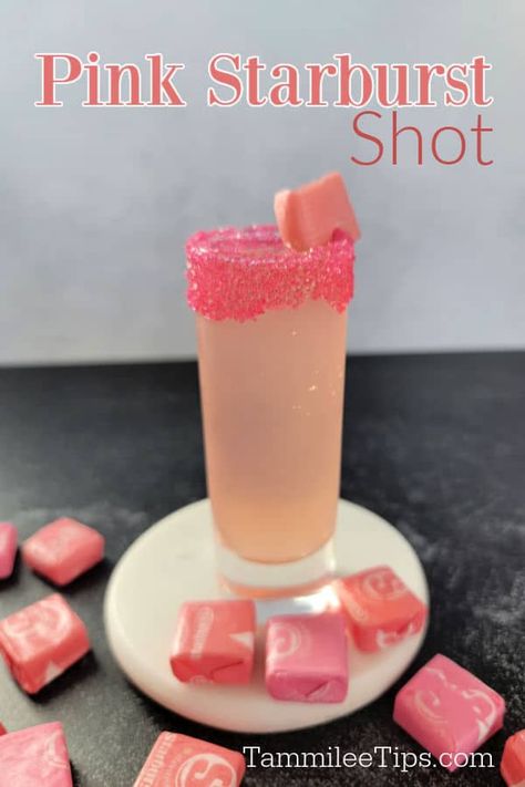 Jello Shots Aesthetic, Vodka Shot Recipes, Jello Shots Party, Bday Cocktails, Night In Bachelorette Party, Themed Shots, Starburst Drink, Galentines Ideas, Girls Night In Food