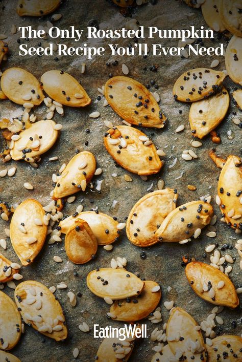 Learn how to make roasted pumpkin seeds, plus several delicious flavor combinations that are worth giving a try this fall. #healthyeating #healthyfoods #healthylifestyle #healthyrecipes#healthysnacks#snacks#snackideas#healthysnackrecipes#healthysnackideas Roasting Pumpkin Seeds Oven, Pumpkin Seeds Recipe Roasted, Pumpkin Seed Recipes Roasted, Pumpkin Seed Recipe, Roasted Pumpkin Recipes, Pumpkin Seeds Recipe, Pumpkin Seed Recipes, Healthy Nuts, Flavor Combinations