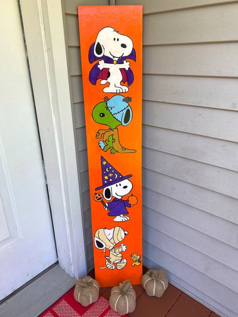 Halloween/fall Door Signs - Etsy Diy Painted Halloween Signs, Spooky Halloween Porch Ideas, Fall Door Signs, Ghost Paintings, Pallet Craft, Merry Chrysler, Porch Leaners, Halloween Porch Sign, Hawaiian Crafts