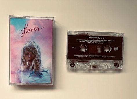 Taylor Swift Cassette Tapes, Taylor Swift Cassette, 3d Polaroid, Neverland Anime, Taylor Merch, Cd Aesthetic, Taylor Core, Marvel Dr, Streamer Dr