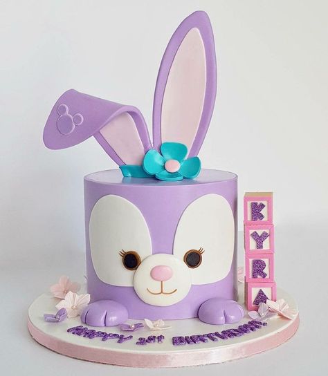 Bunny Cakes Birthday Kids, Bunny Face Cake, Easter Bunny Cakes, Bunny Cakes, Bunny Birthday Cake, Easter Birthday Party, Baby Shower Sweets, Easter Bunny Cake, Rabbit Cake