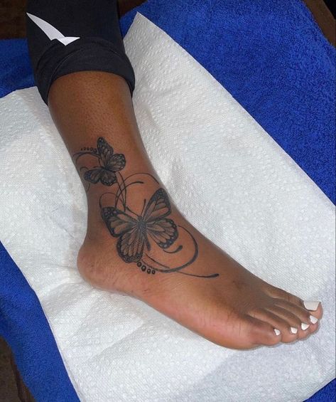 Foot Tattoo Placement, Tattoo Ideas Foot, Inner Ankle Tattoos, Butterfly Foot Tattoo, Wrap Around Ankle Tattoos, Foot Tattoo Ideas, Foot Tattoo Designs, Butterfly Ankle Tattoos, Tattoo Healing