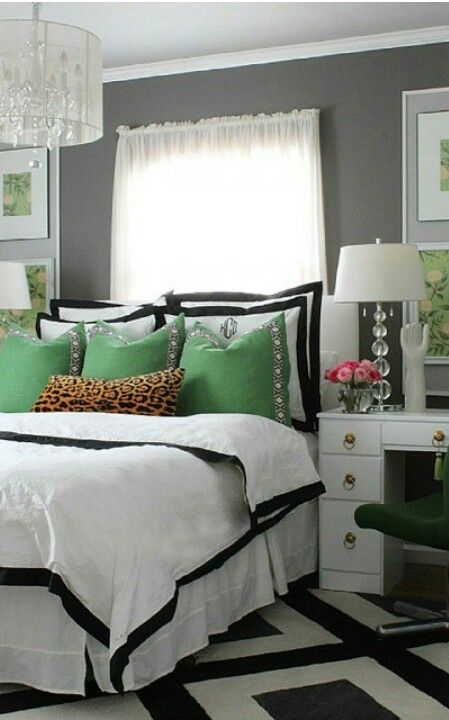 Black white gold and green Design Your Bedroom, White Bed, Gray Bedroom, Bedroom Green, Remodel Bedroom, White Bedroom, Beautiful Bedrooms, Bed Room, My New Room