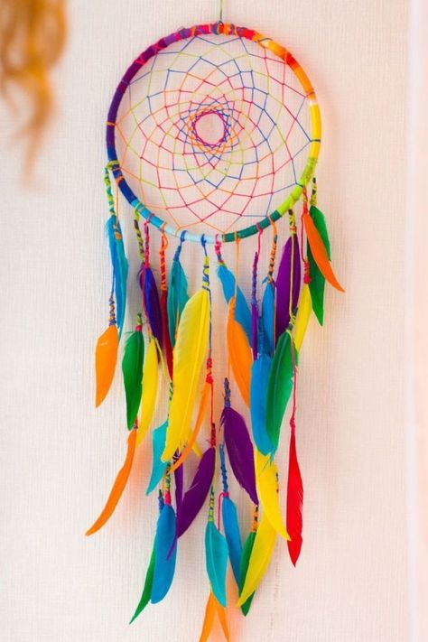 Dream Catcher Mobile, Dreamcatcher Wallpaper, Rainbow Boho, Medicine Wheel, Flowers Nature, Peace Sign, Rainbow Colors, Dream Catcher, Arts And Crafts