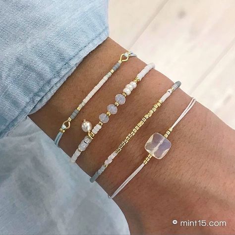 Mint15 ® ✦ Emilie (@mint15jewelry) • Instagram photos and videos Stone Bracelet Ideas, Handmade Bracelets Ideas, Bracelet Set Ideas, Handmade Jewellery Ideas, Bracelet Stones, Fine Bracelet, Bracelets Inspiration, Jewelry Sets Handmade, Mini Bracelet