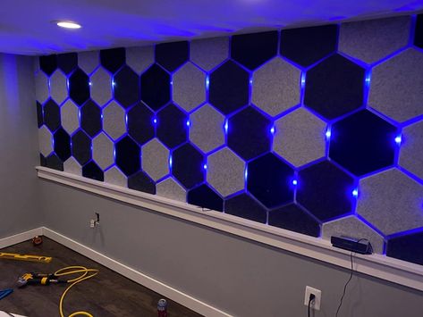 Foam Sound Panels, Foam Sound Panels Design, Home Theater Sound Panels, Sound Proof Wall Panels, Hexagon Acoustic Panels Wall Design, Hexagon Sound Panels, Hexagon Sound Panels Design, Acoustic Panels Wall Design Home Theatre, Office Sound Proofing