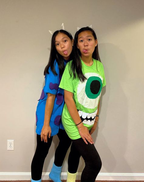 Sully And Mike Wazowski Costumes, Mike And Sully Costume, Mike Wazowski Costume, Sully Costume, Work Appropriate Halloween Costumes, Holidays Outfits, Mike And Sully, Halloween Costumes For Work, Halloween Pics