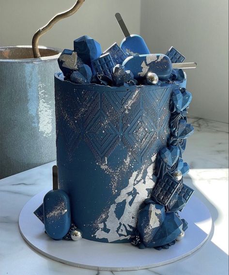 18th Birthday Cake Blue And Silver, Mens Birthday Cake Simple Blue, Blue And Silver Cake For Men, Silver And Blue Cake, Blue And Silver Birthday Cake, Midnight Blue Cake, Boys 18th Birthday Cake, Blue Birthday Cakes, Teen Cakes