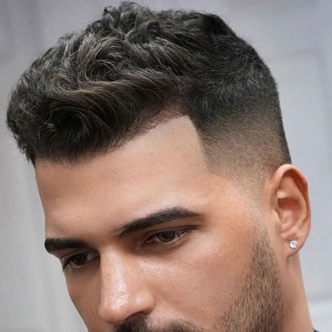 Long Curly Crew Cut Fade + Line Up - Best Crew Cut Hairstyles For Men: Cool Short Crew Cut Haircuts with Fade and Undercut Sides #menshairstyles #menshair #menshaircuts #menshaircutideas #menshairstyletrends #mensfashion #mensstyle #fade #undercut Crew Cut Fade, Crew Cut Hair, Crew Cut Haircut, Men's Crew Cut, Military Haircut, Cut Hairstyles, Corte De Cabelo Masculino, Crew Cut, Mens Haircuts Short