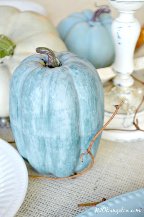 Coastal and 18 other fabulous Thanksgiving tablescapes and centerpieces to inspire and start the creative process for your holiday table this season H2OBungalow.com Coastal Thanksgiving, Coastal Pumpkins, Coastal Halloween, Coastal Traditional, Coastal Crafts, Coastal Fall, Holiday Tablescape, Coastal Holiday, Holiday Table Settings