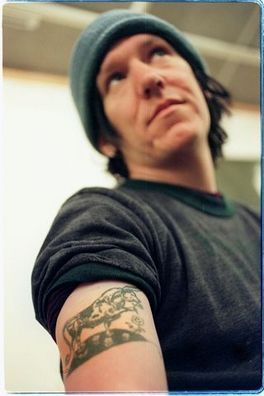 Elliott Smith Tattoo, Dark Tower Tattoo, Elliot Smith, S Tattoos, Elliott Smith, Twin Souls, Red Tattoos, Love U Forever, Sing To Me