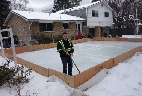 Homemade Ice Rink How To Build, Outdoor Hockey Rink, Superhero Accessories, Backyard Hockey Rink, Backyard Ice Rink, Backyard Rink, Outdoor Skating Rink, Ice Hockey Rink, Outdoor Rink