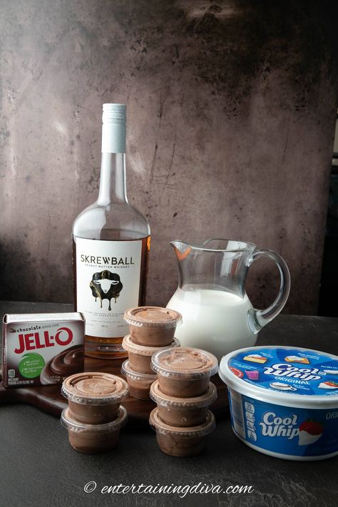 Vanilla Pudding Shots, Chocolate Pudding Shots, Pudding Shot Recipes, Alcohol Shots, Jello Pudding Shots, Peanut Butter Whiskey, Whiskey Chocolate, Chocolate Silk Pie, Dirt Pudding