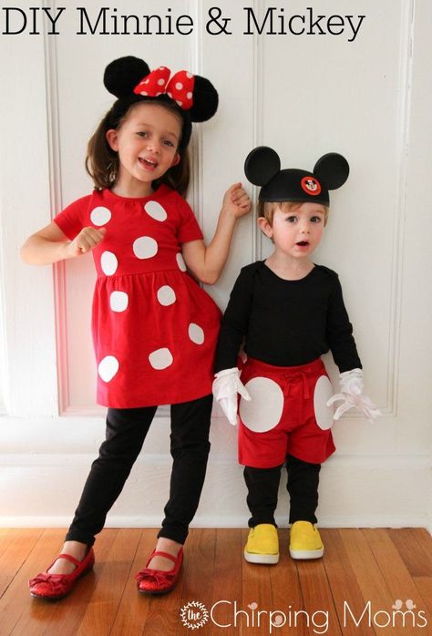 DIY Minnie & Mickey Mouse Costume || The Chirping Moms Minnie Mouse Kostüm, Minnie Mouse Costume Diy, Minnie Mouse Diy, Mickey Und Minnie, Mickey Costume, Minnie Costume, Mouse Diy, Diy Baby Costumes, Unicorn Diy