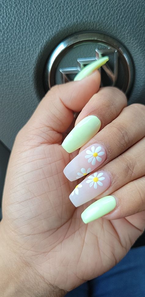 Green Acrylics With Flowers, Green Nails With Yellow Flowers, Mint Green Daisy Nails, Green With Daisy Nails, Neon Green Nails With Flowers, Nails With Flowers Green, Green Nail With Flower, Lime Green Nails With Flowers, Mint Green Prom Nails