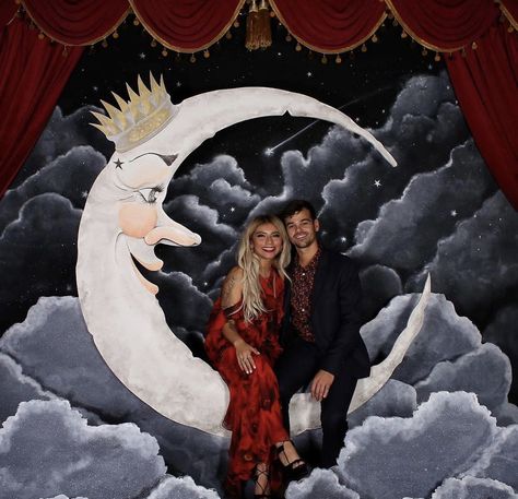 Paper Moon Photo Booth, Moon Photo Prop, Moon Photo Booth, Moon Photo, Theatre Wedding, Halloween Moon, Moon Photos, Paper Moon, Mother Of Groom Dresses