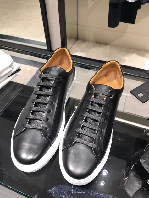 Hugo Boss navy leather sneakers Hugo Boss Sneakers Men, Hugo Boss Shoes, Armor Shoes, Hugo Boss Men, Leather Slippers For Men, Minimalist Fashion Men, Gentleman Shoes, Mens Fashion Wear, Mens Casual Dress Outfits