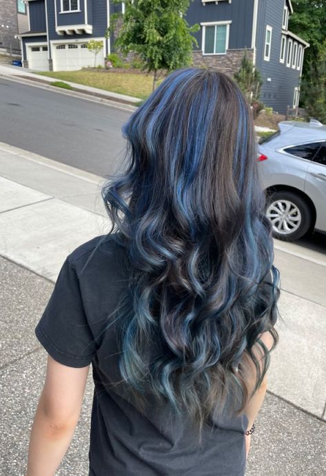 Navy Blue Chunky Highlights, Dark Blue Hair On Brown Hair, Brown Hair Dark Blue Highlights, Blue Hair Highlights Curly, Brunette Hair Blue Highlights, Dark Blue Hair Dye On Brown Hair, Brown And Blue Balayage, Blue Dye On Brown Hair No Bleach, Brown Hair With Dyed Ends