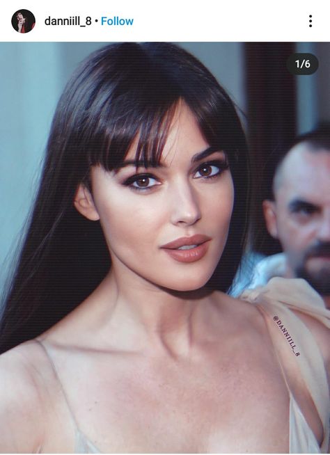 Monica Belluci Hair Fringe, Monica Bellucci Makeup, 90s Glam, Ethereal Makeup, Monica Bellucci, Beauty Icons, Asian Makeup, Tan Skin, Face Hair